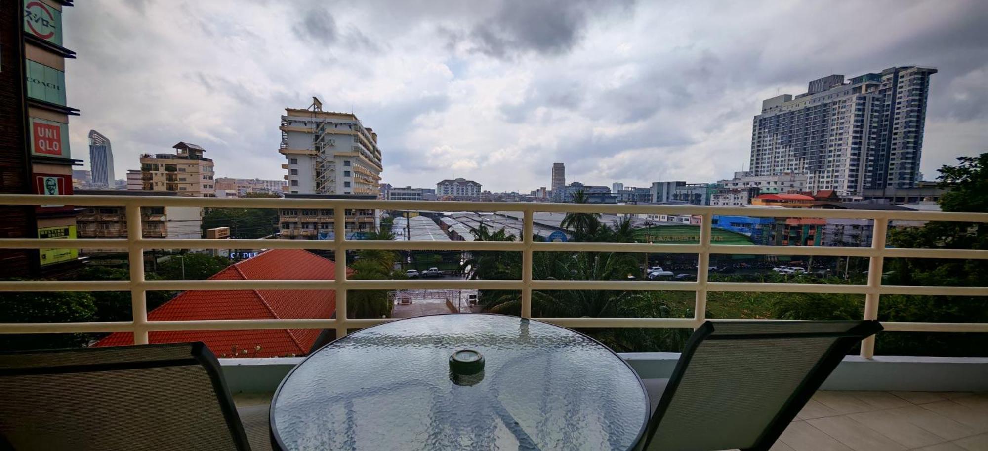 Condo Express View Talay 6 Pattaja Kültér fotó